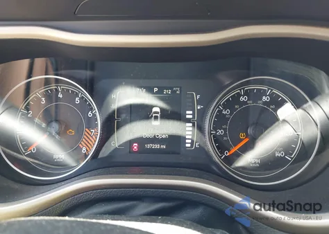 2015 Jeep Cherokee Latitude z USA, uszkodzony, nr VIN 1C4PJLCS7FW596773